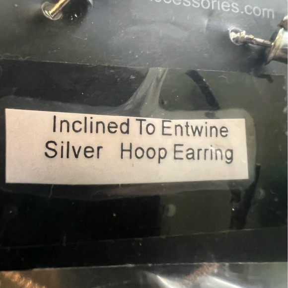 (2)Inclined To Entwine earrings + (2) more paparazzi pieces all NWT - Picture 10 of 14